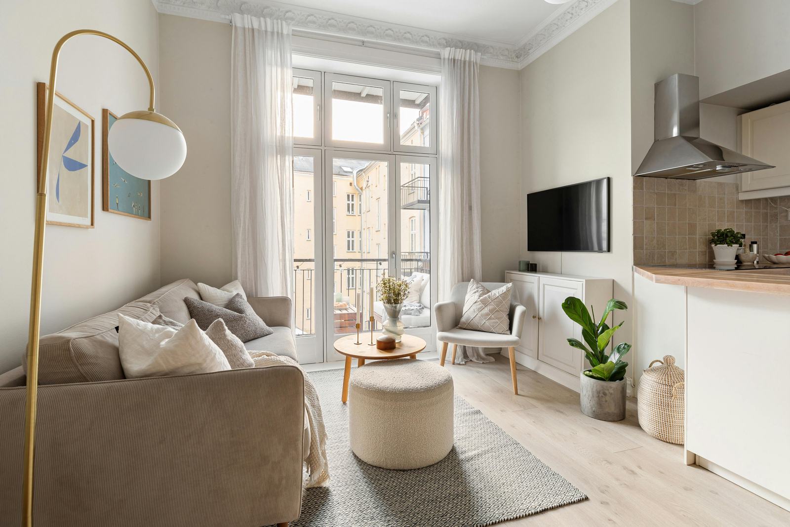 Modern open-plan home